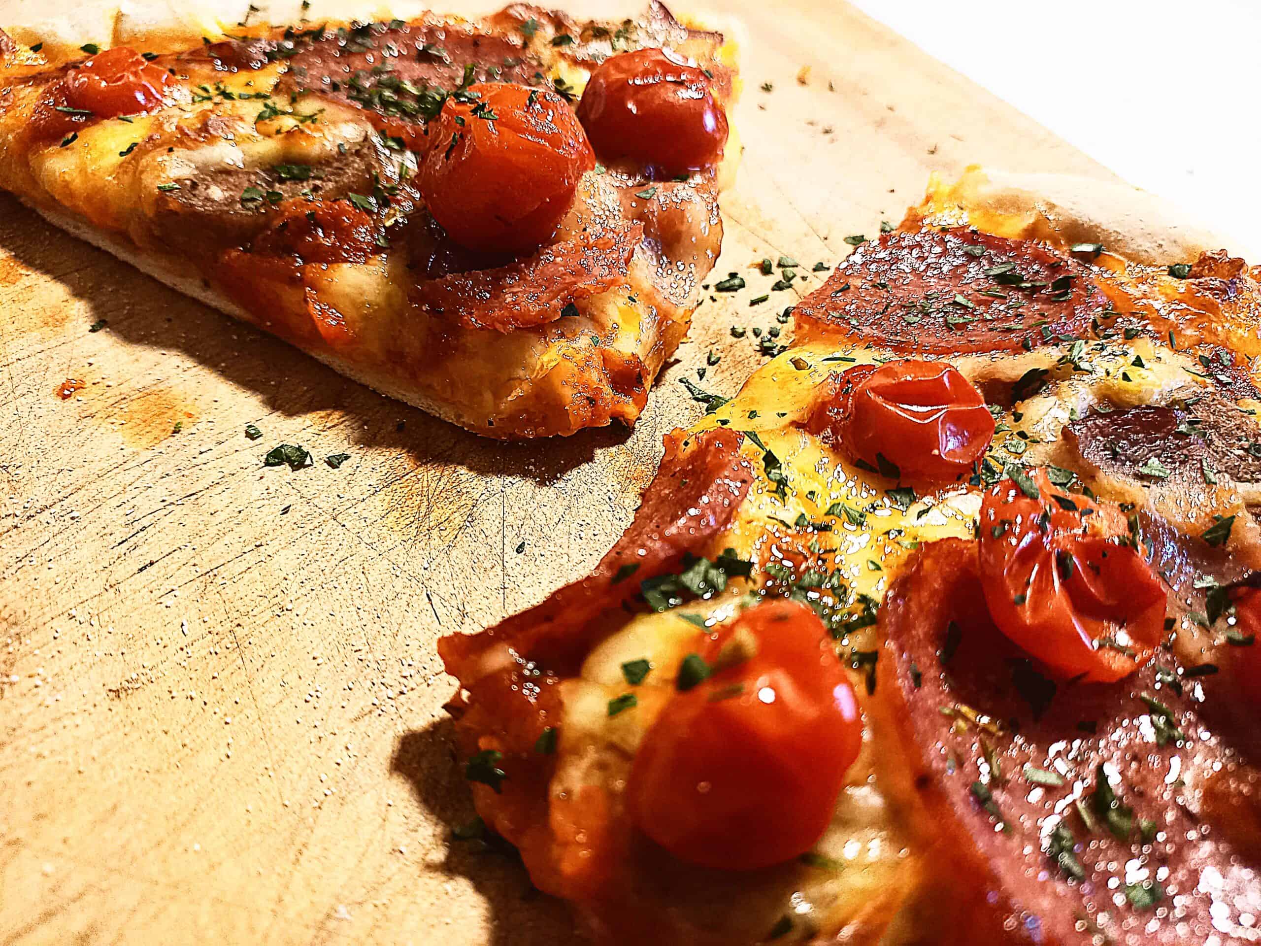 How to cook restaurant style pizza at home with a pizza hot stone