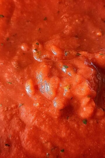 A close up of homemade no cook pizza sauce